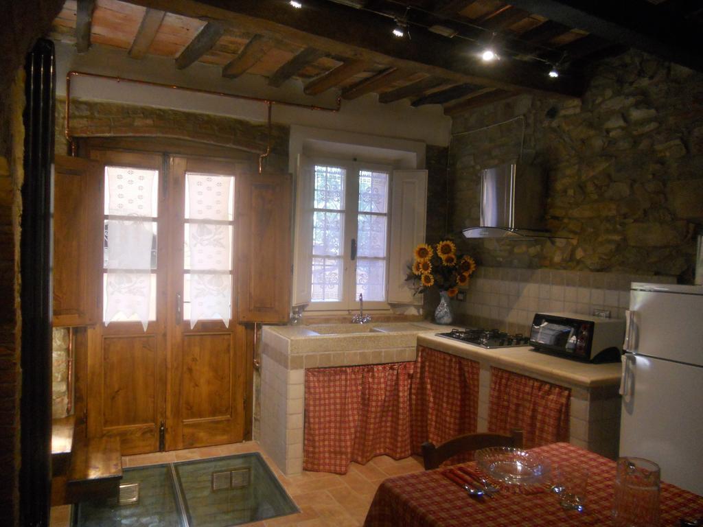 Apartment Casa Antica Кьянни Номер фото