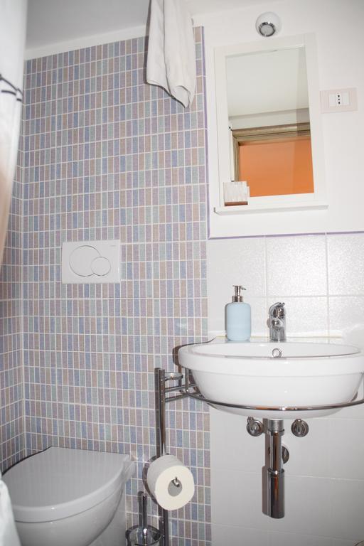Apartment Casa Antica Кьянни Экстерьер фото